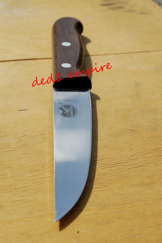VICTORINOX - pisau dapur 15cm CAP PAYUNG (VERSI LAMA)