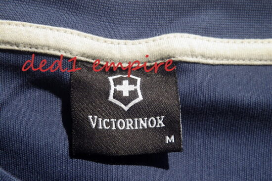 VICTORINOX - baju tshirt biru