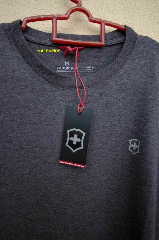 VICTORINOX - Baju Tshirt leher bulat