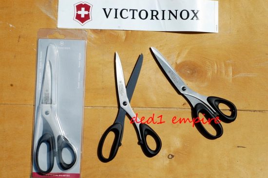 VICTORINOX - Gunting serbaguna 21cm