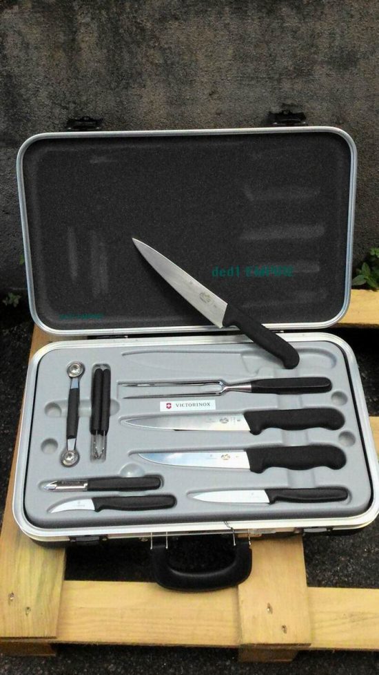 VICTORINOX - Set pisau dan beg model 5.4913