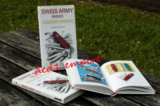 VICTORINOX - Buku koleksi "Swiss Army Knives - A Collector's Companion"