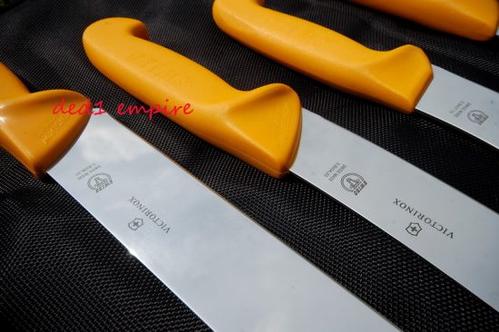 SWIBO-Victorinox - Set pisau sembelih berserta beg