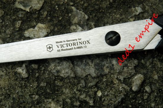 VICTORINOX - gunting kecil serbaguna 13cm (JERMAN)