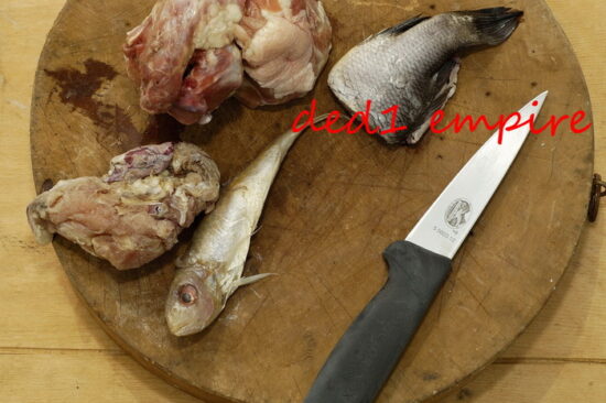VICTORINOX - pisau daging 4 inci CAP PAYUNG (VERSI LAMA)