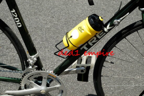 TOUR DE FRANCE - botol air basikal kuning