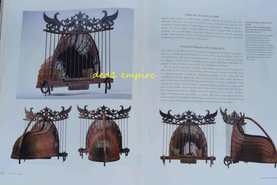 Buku Spirit of Wood - seni ukiran Nusantara ( RARE )